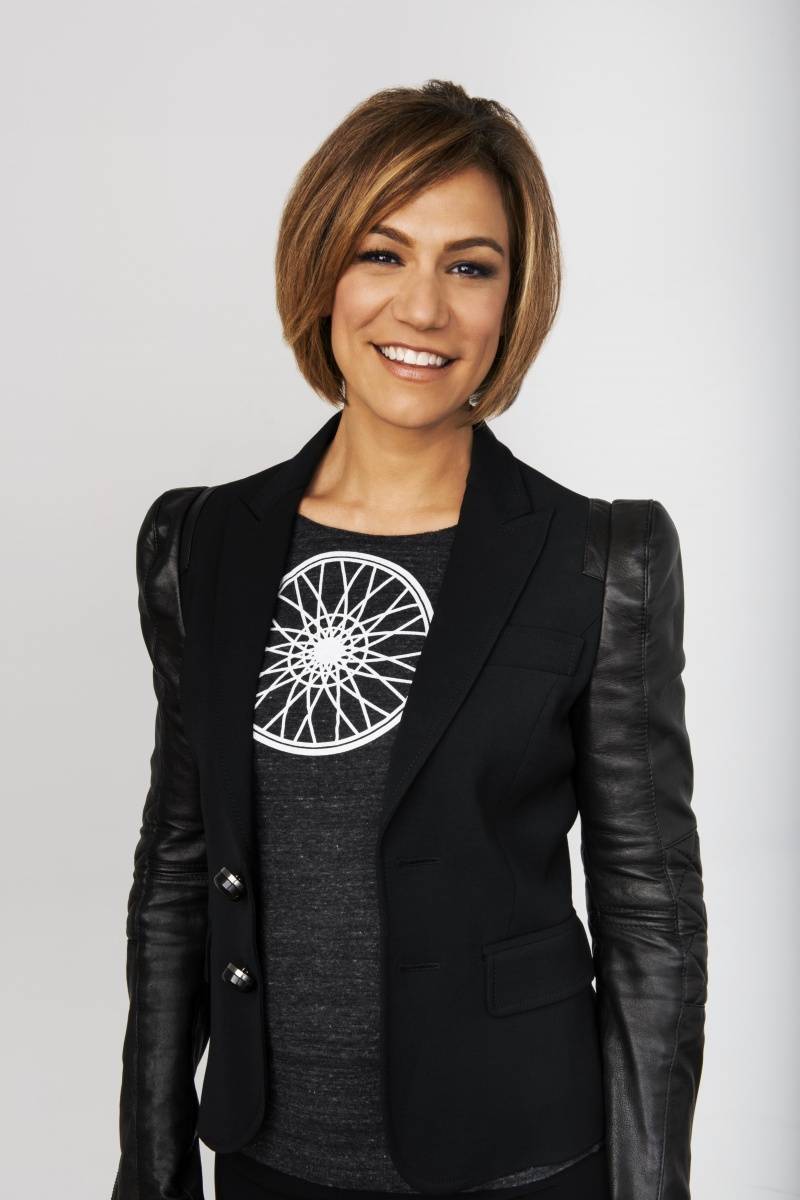 20+ Eye-Opening Customer Service Quotes To Inspire You 8 customer service quotes